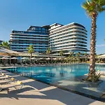 Swissotel And 5* Çeşme