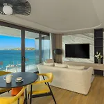 Swissotel And Çeşme