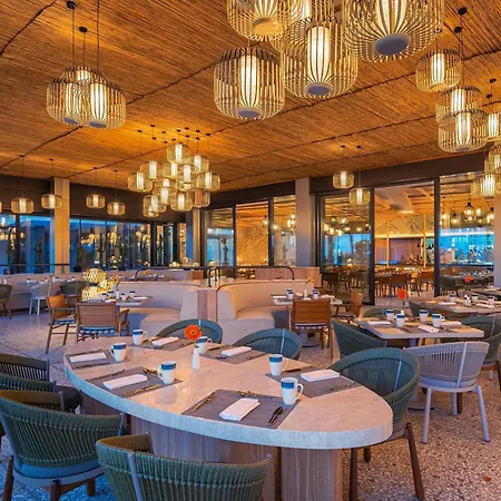 Swissotel And 호텔 Çeşme