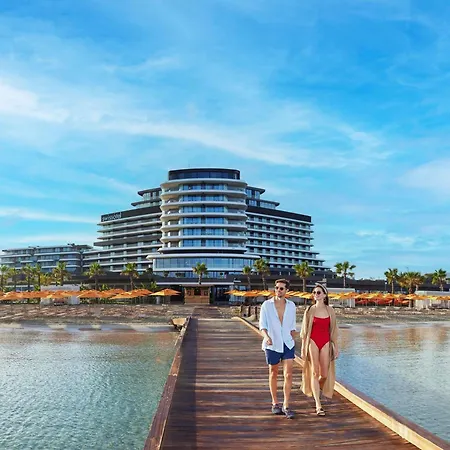 Swissotel And Hotell 5*