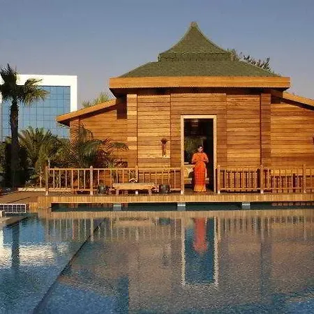 Swissotel And Cesme
