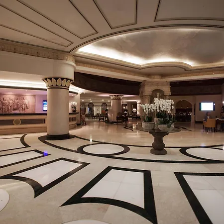 Swissotel And 호텔 5*