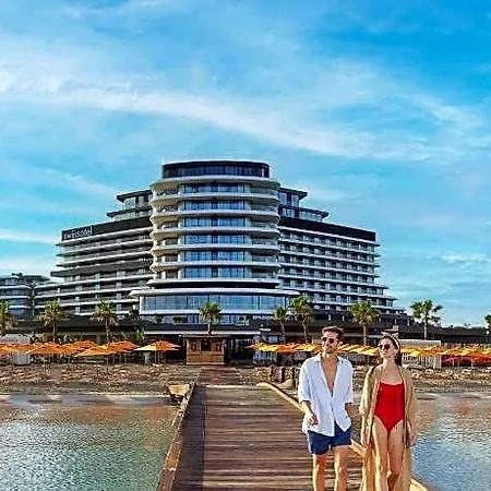 Swissotel And Otel Çeşme