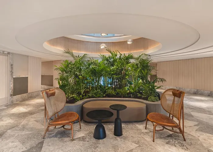 Otel Swissotel And 5*